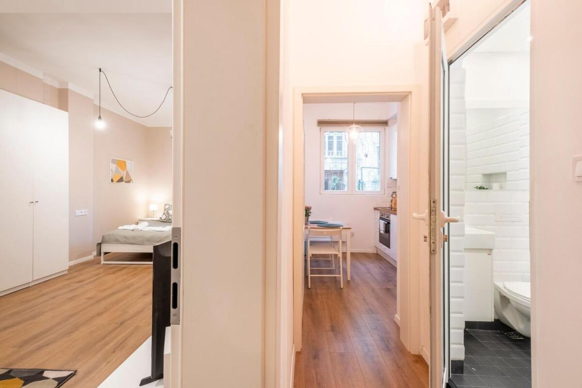Top Centre 1 Bedroom Apt Next To Vitosha Blvd. صوفيا المظهر الخارجي الصورة